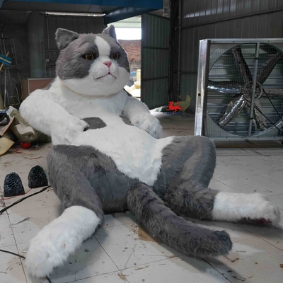 実物大の現実的なアニマトロニクス動物200Wサイズの注文の相互話す猫