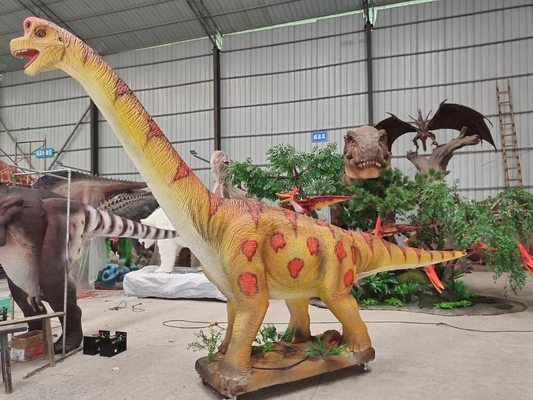 屋外のブラキオサウルスの恐竜はAnimatronic大型モデルを活気づけた